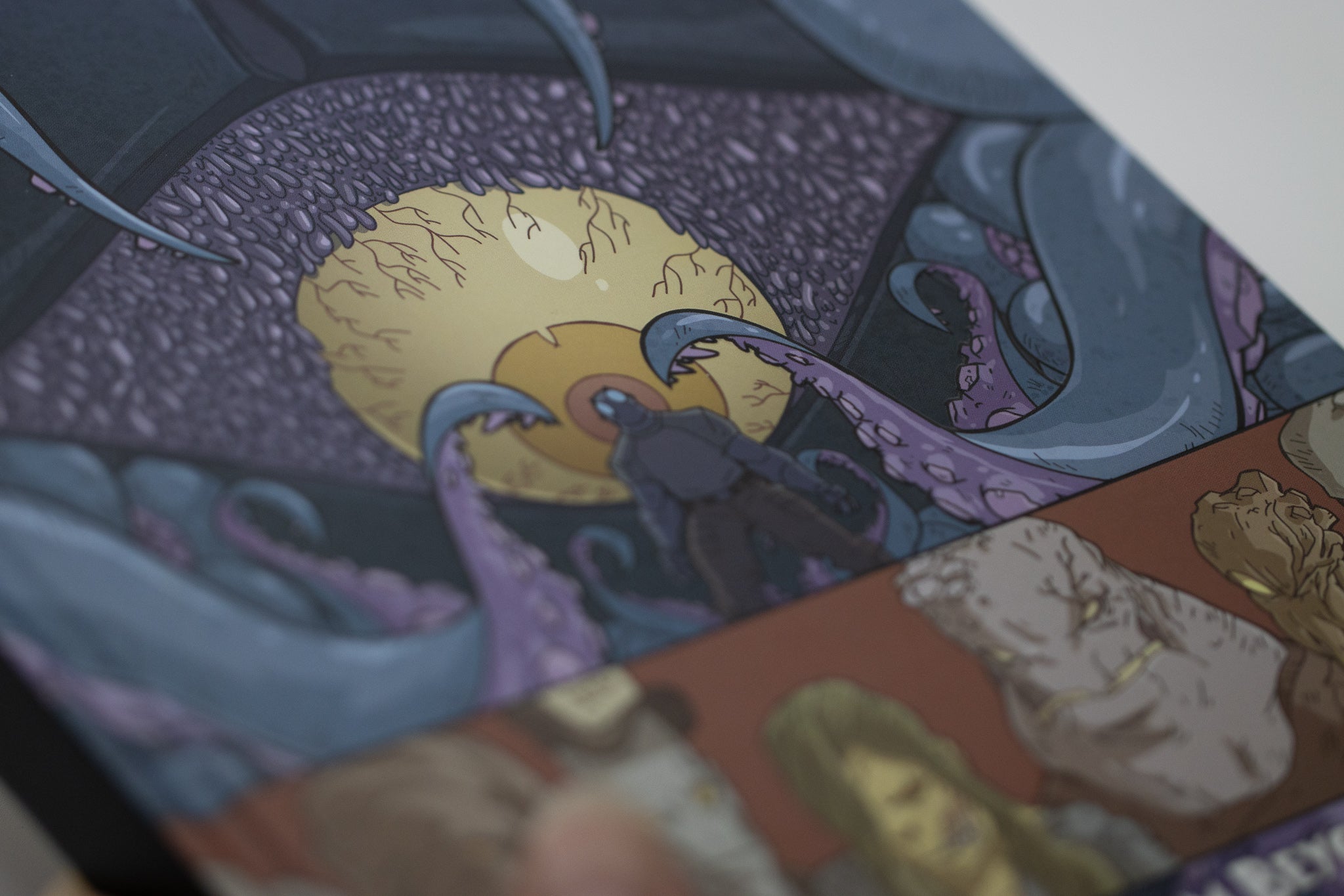 Atomic Robo and the Shadow from Beyond Time